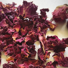 Load image into Gallery viewer, Silk Aromatherapy & Crystal Eye Pillow with Rose Petals