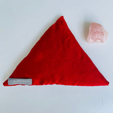 Load image into Gallery viewer, Silk Aromatherapy & Crystal Womb Pillow