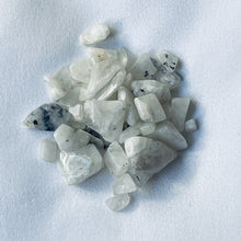 Load image into Gallery viewer, Silk Aromatherapy & Crystal Dream Pillow Set with Lavender