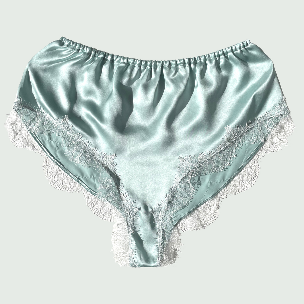 Juliette Mini Bed Shorts in Mint Sky & White
